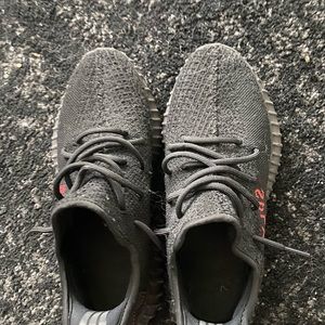 yeezy bred size